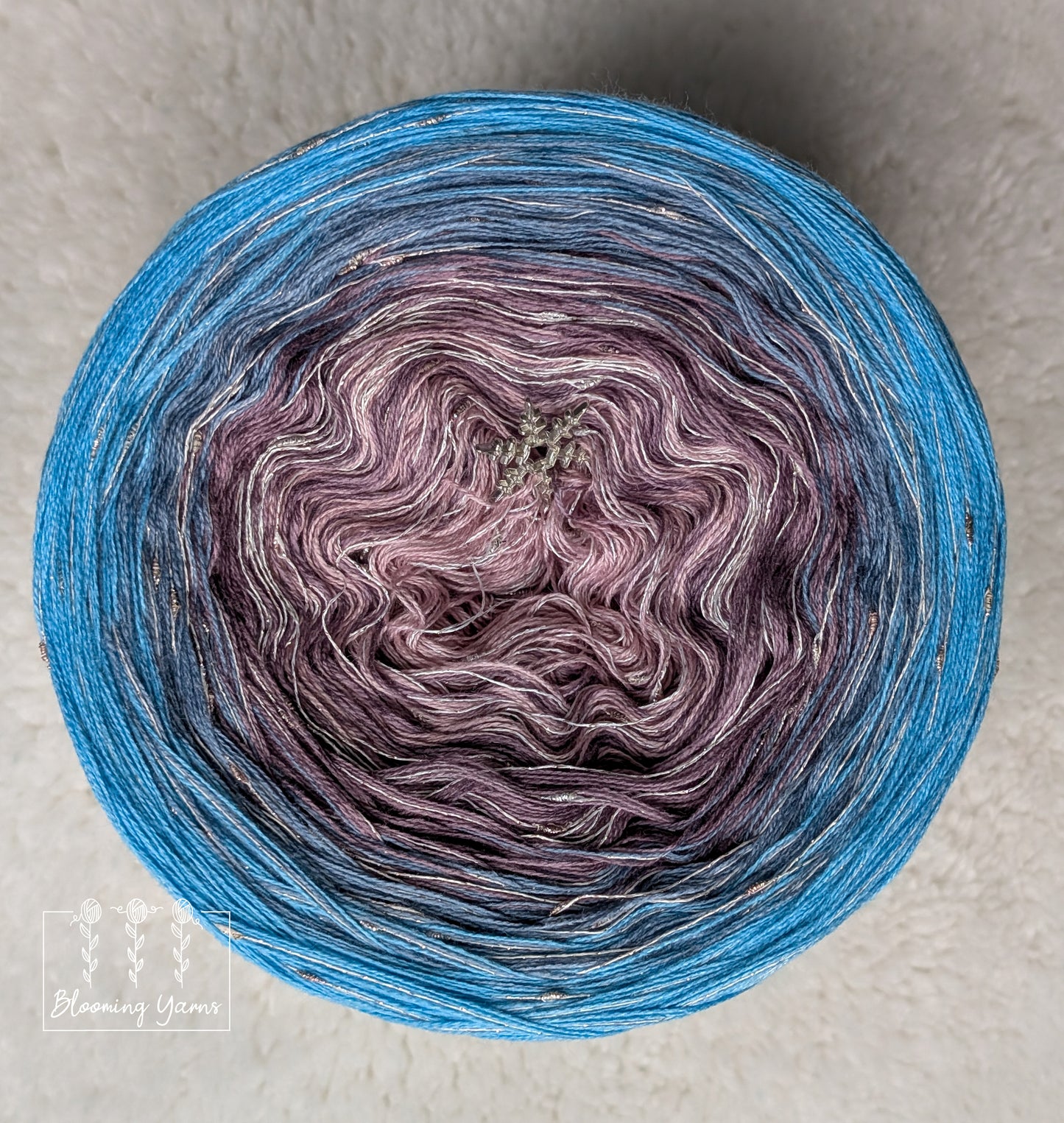 Gradient ombre yarn cake, colour combination C124