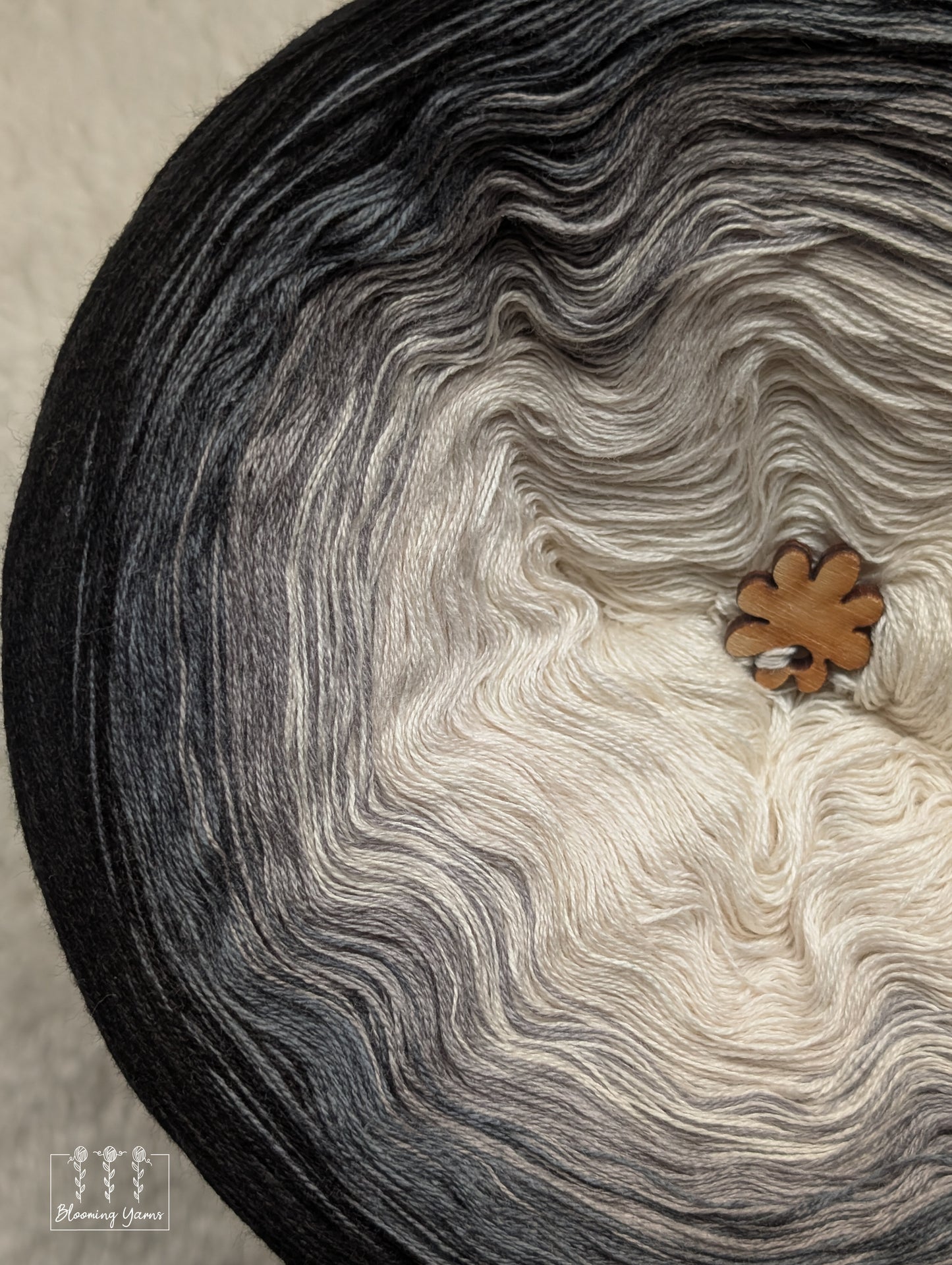 Gradient ombre yarn cake colour combination C419