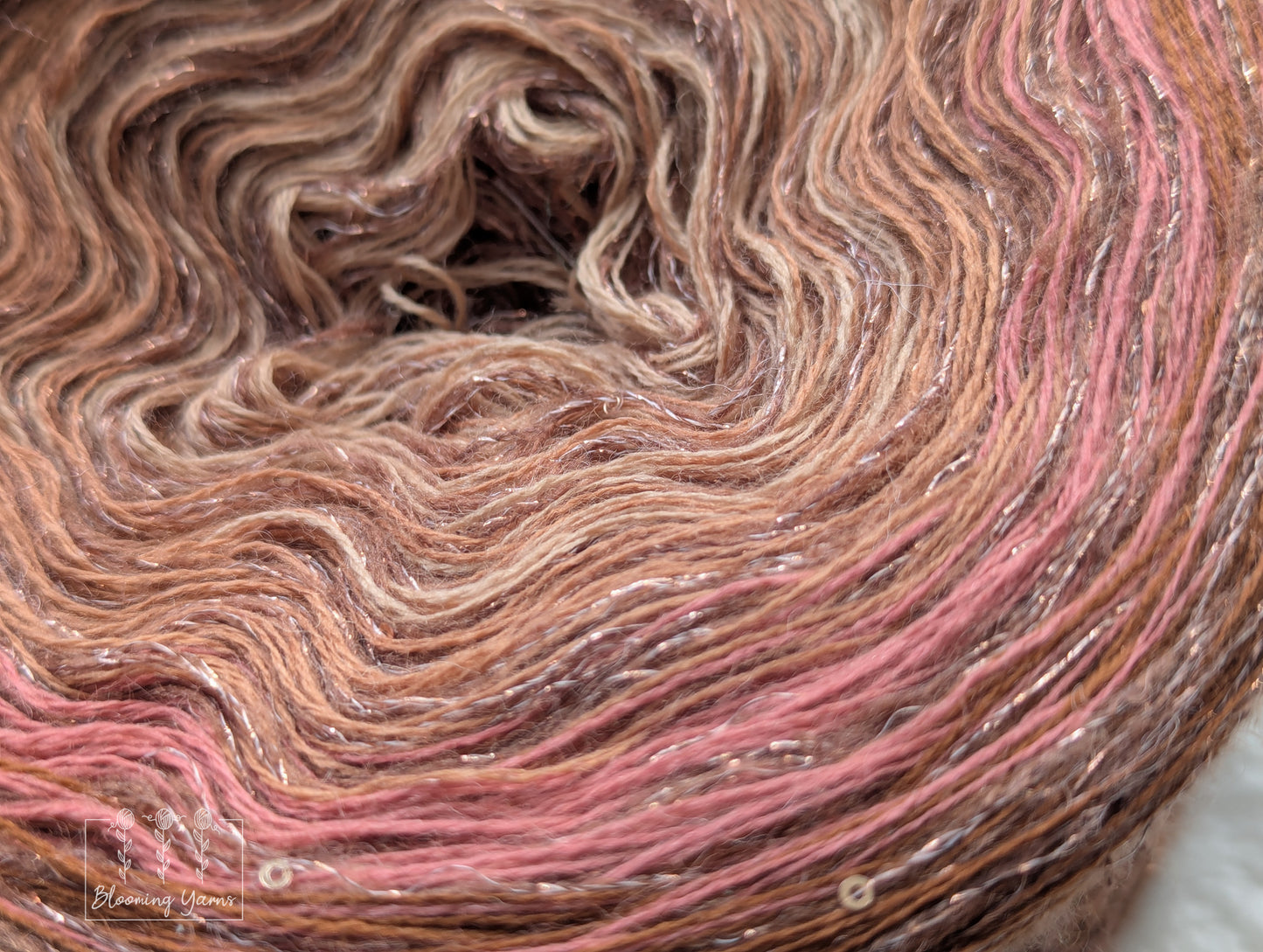 Gradient ombre yarn cake colour combination MMA05