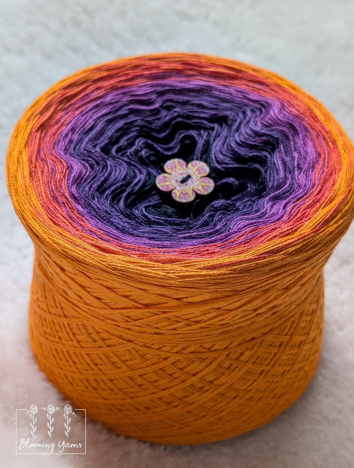 Gradient ombre yarn cake colour combination C384