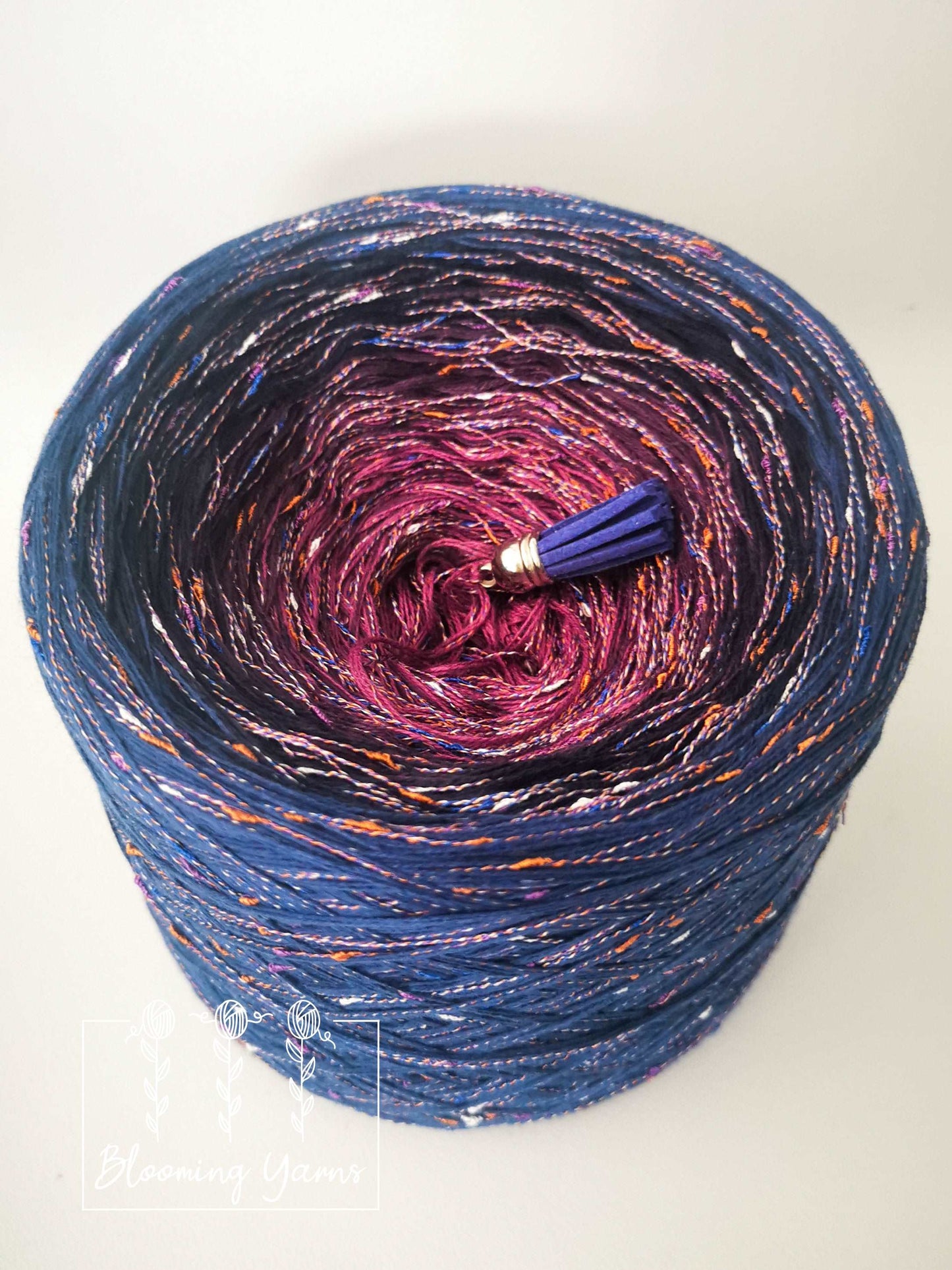 Gradient ombre yarn cake, colour combination C078