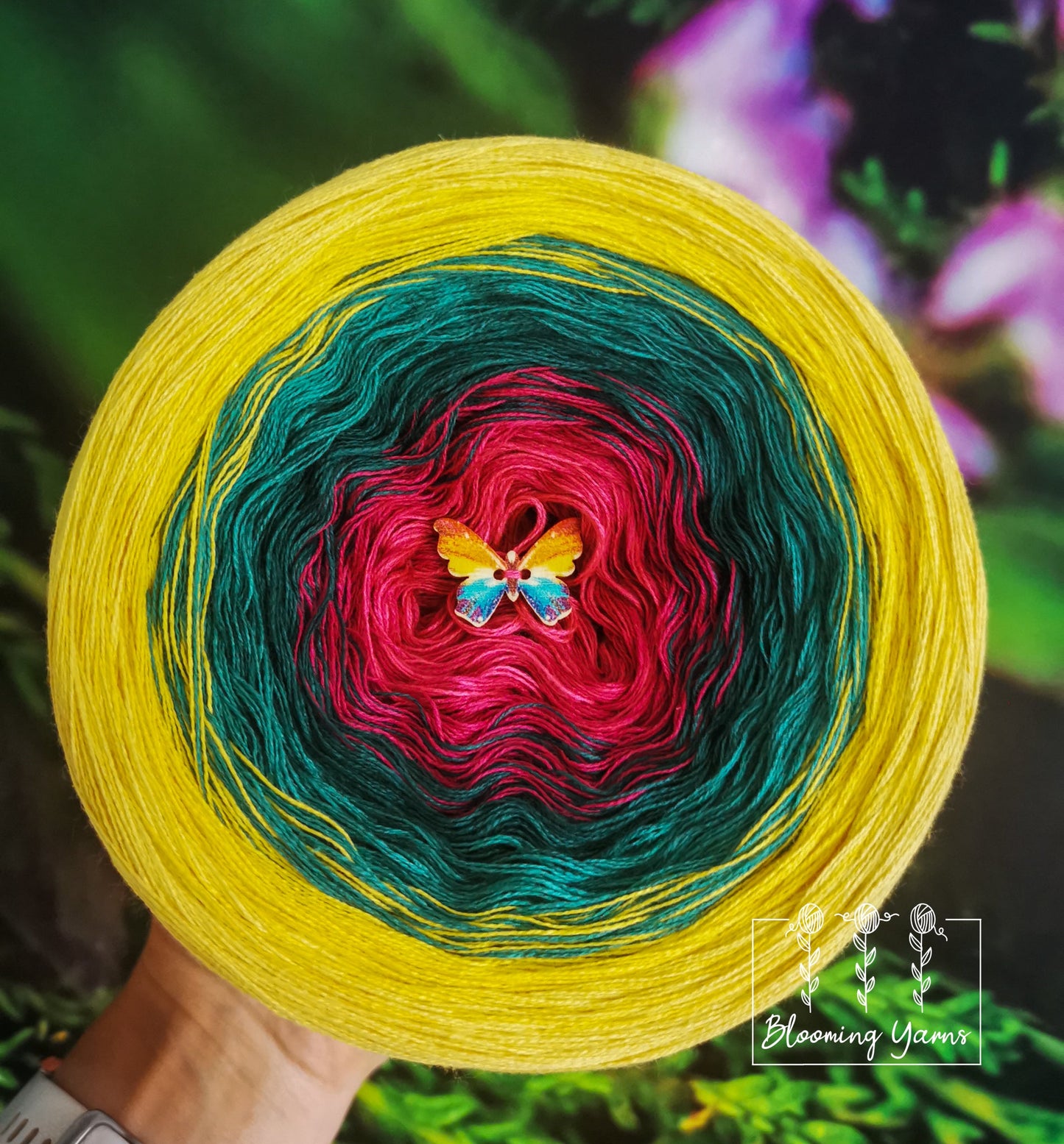 Gradient ombre yarn cake, colour combination C119