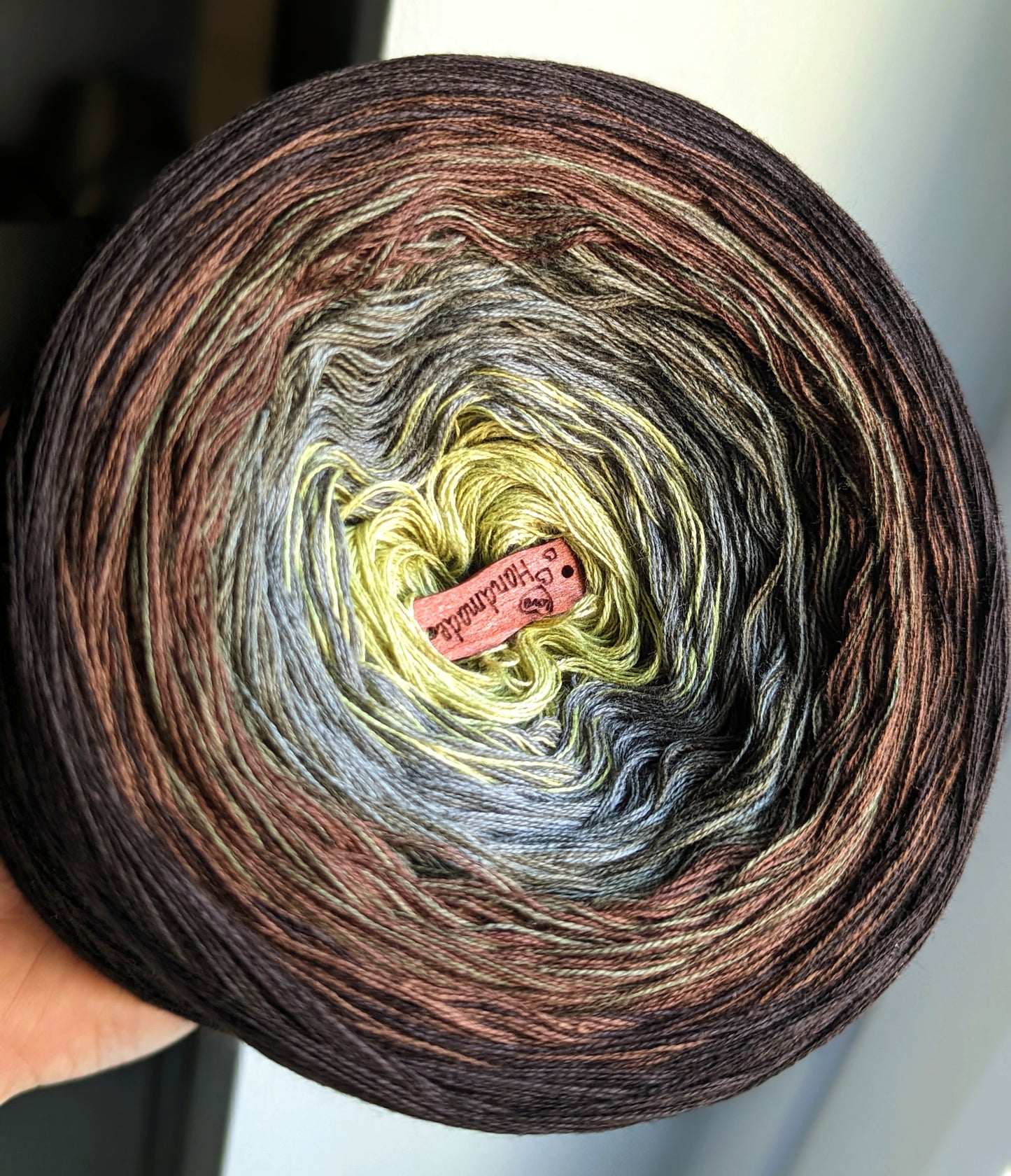 Gradient ombre yarn cake, colour combination C214