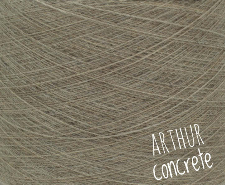 Arthur thread alpaca blend