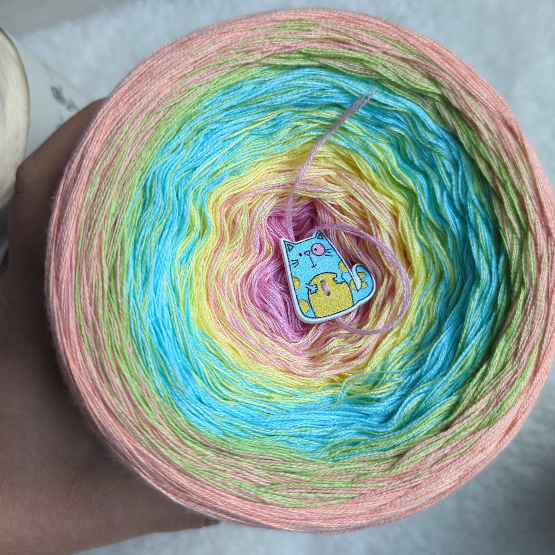"My little pony" cotton/acrylic ombre yarn cake, 300g, about 1500m, 3ply