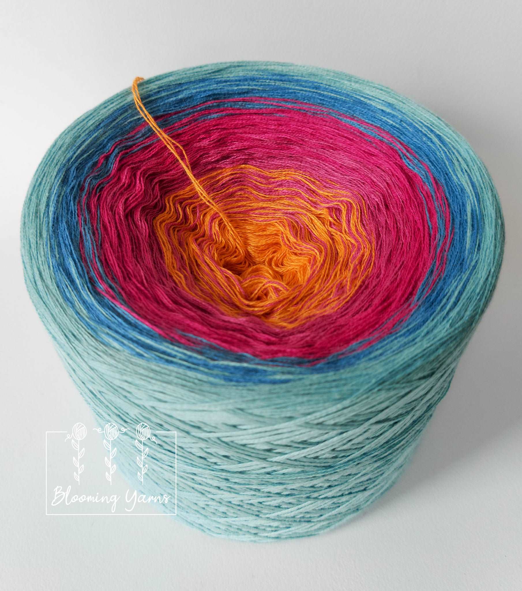 Gradient cake C092 cotton/acrylic 3PLY, 340g, 1700m