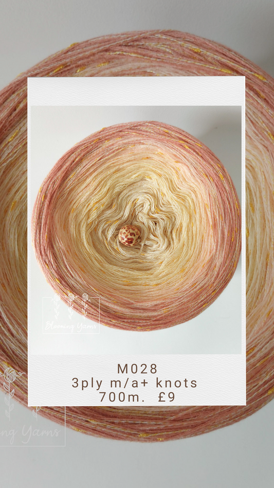 M028 merino/acrylic ombre yarn cake, 185g, about 700m, 3ply plus additional thread