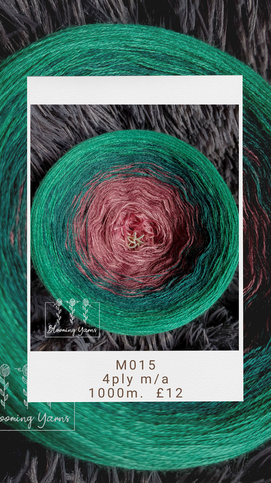M015 merino/acrylic ombre yarn cake, 285g, about 1000m, 4ply