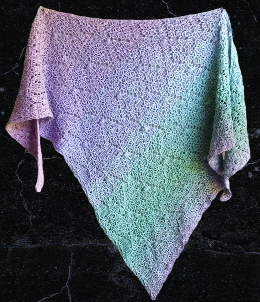 Vento Spiro (made from the side) shawl pattern by Dreamer- Szydełkowe Marzenia