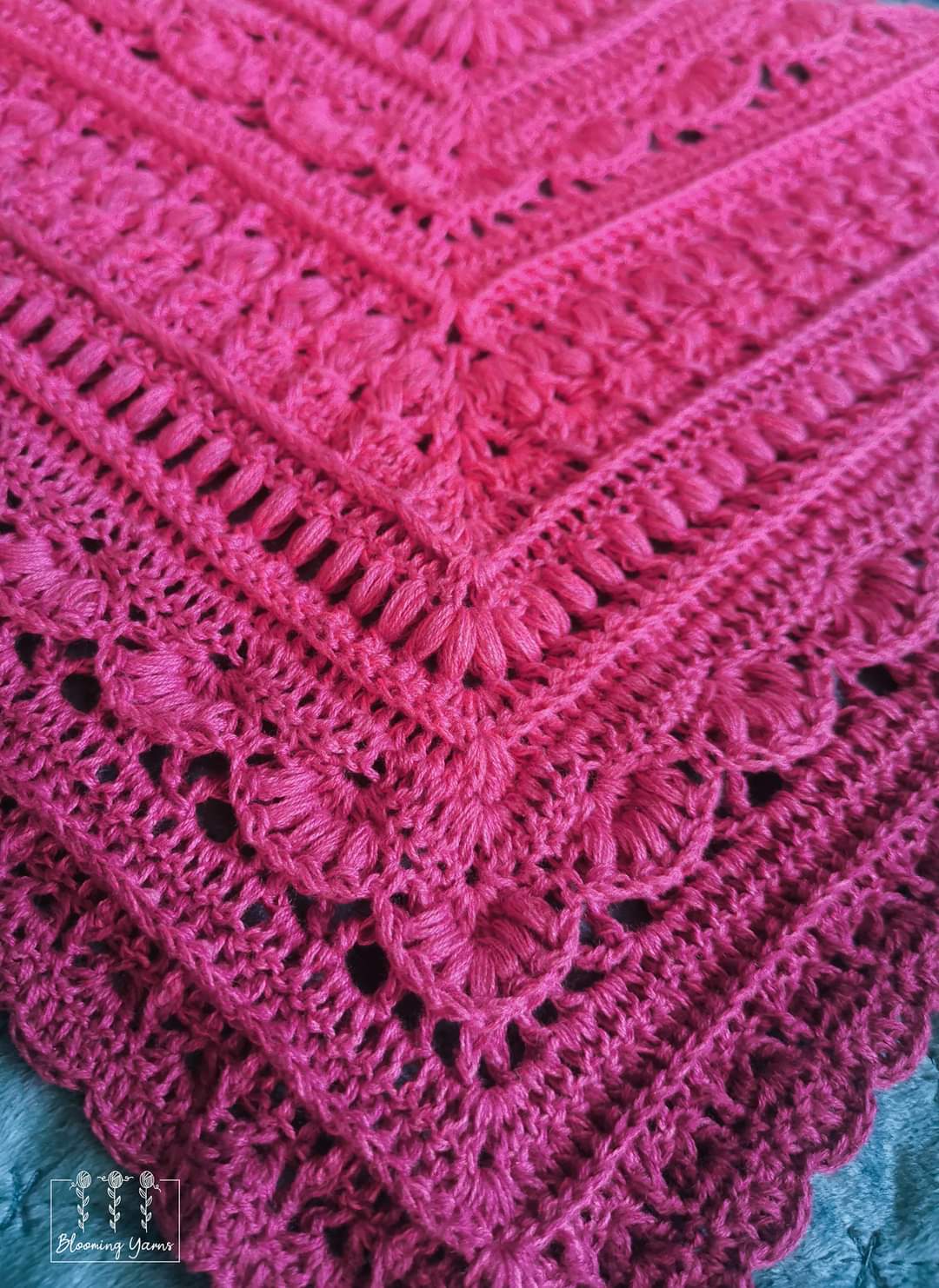 Saray shawl pattern by Ancy-Fancy