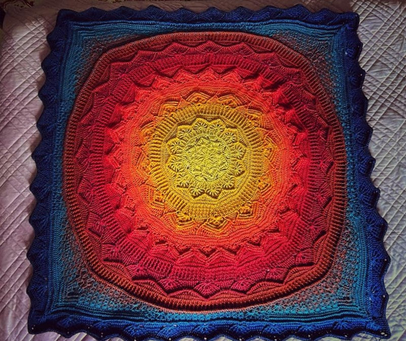 "The Cockerel" gradient ombre yarn cake