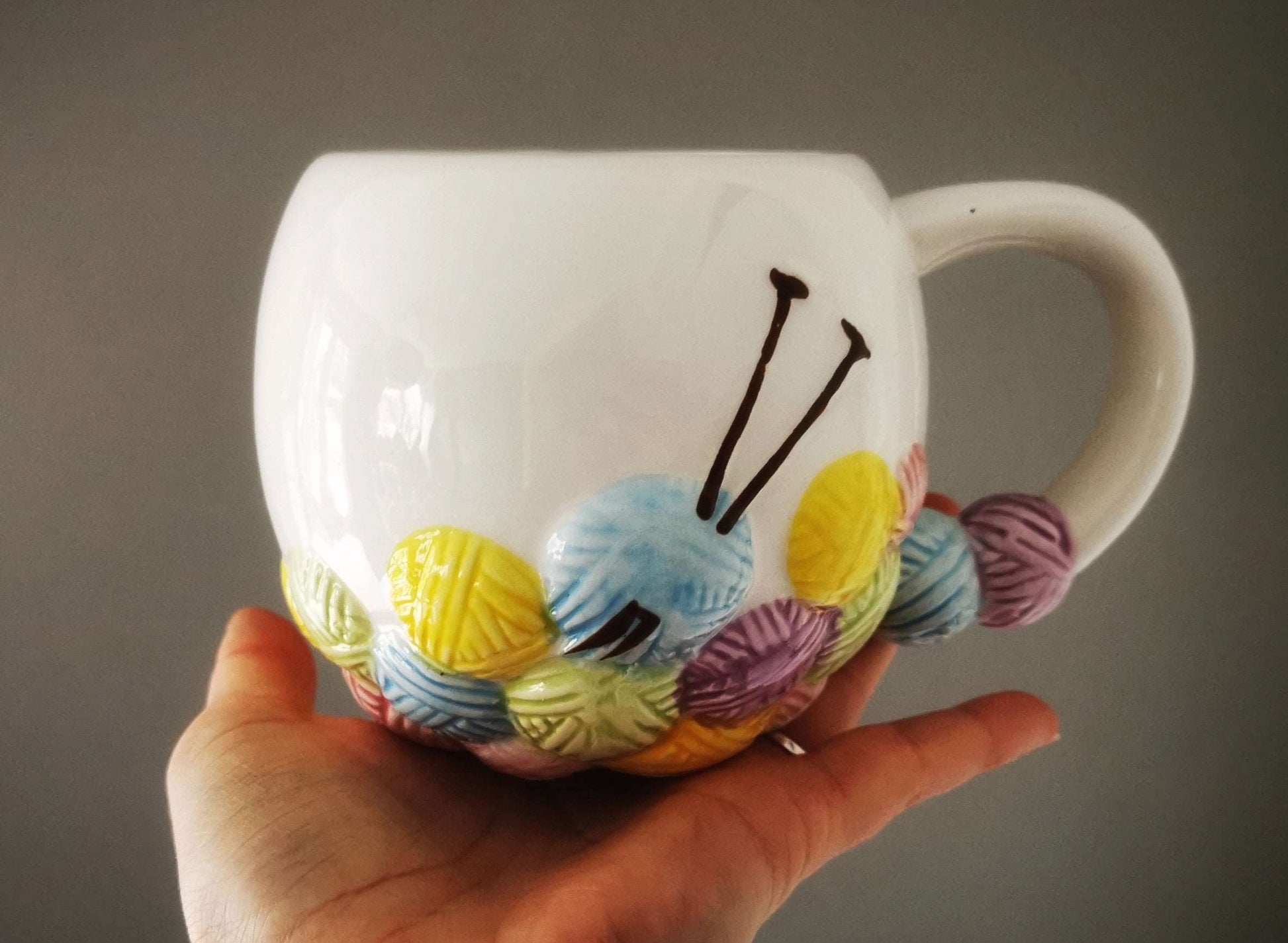 Colourfull yarn design mug