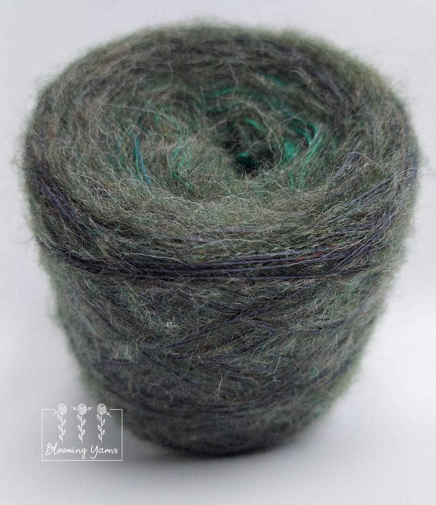 Fluffy cake FM013 , 170g, 2ply+ mohair mix , 650m