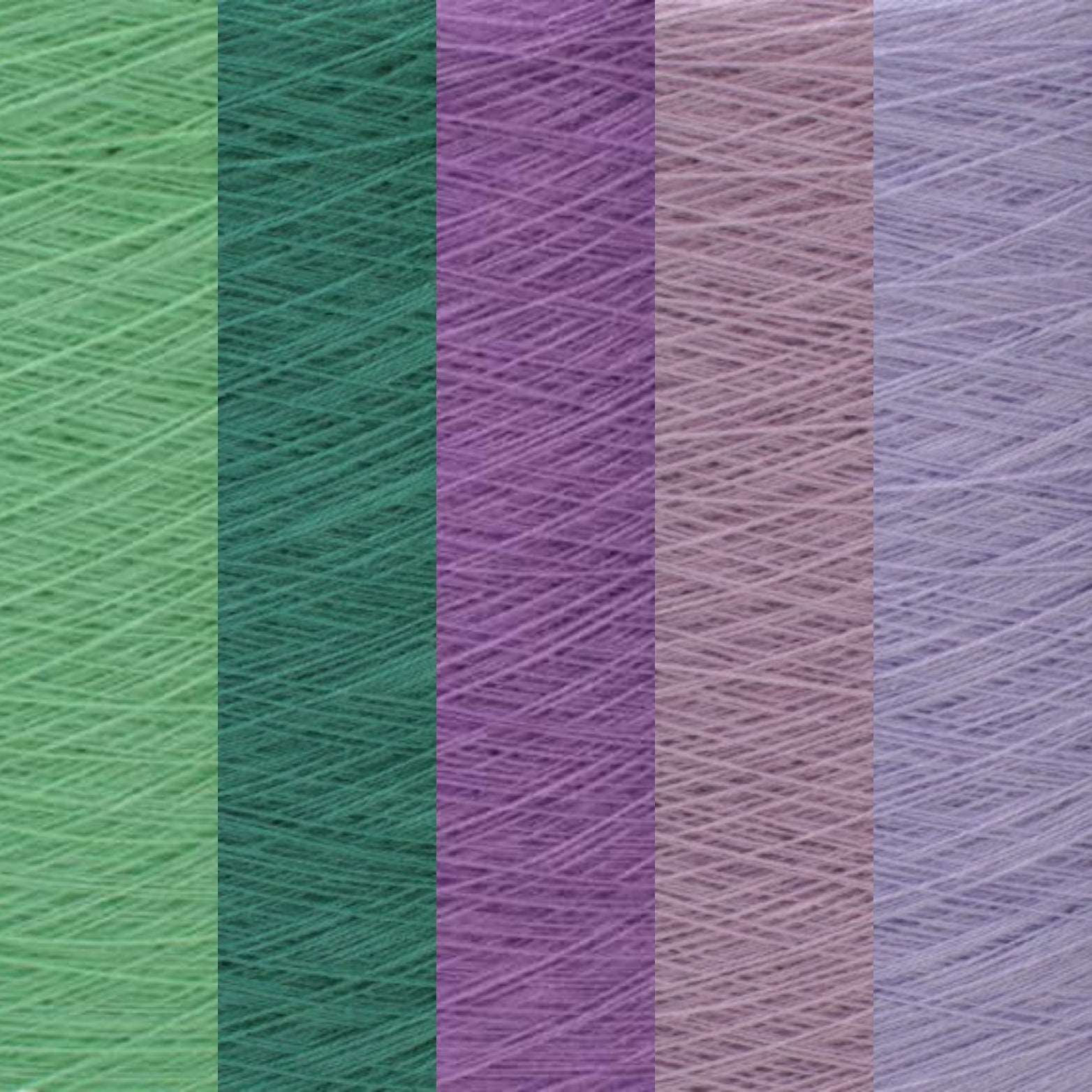 "The Iris flower" gradient ombre yarn cake