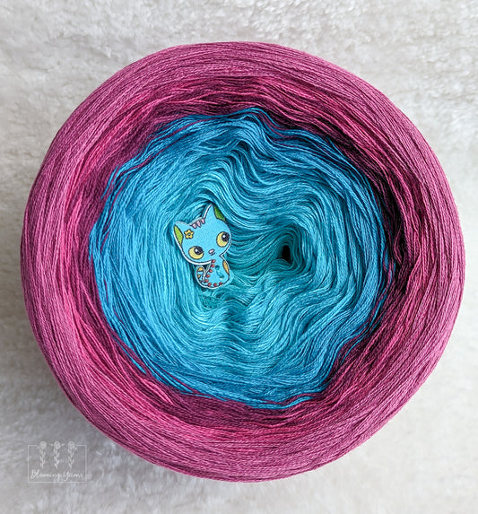 Gradient ombre yarn cake, colour combination C258