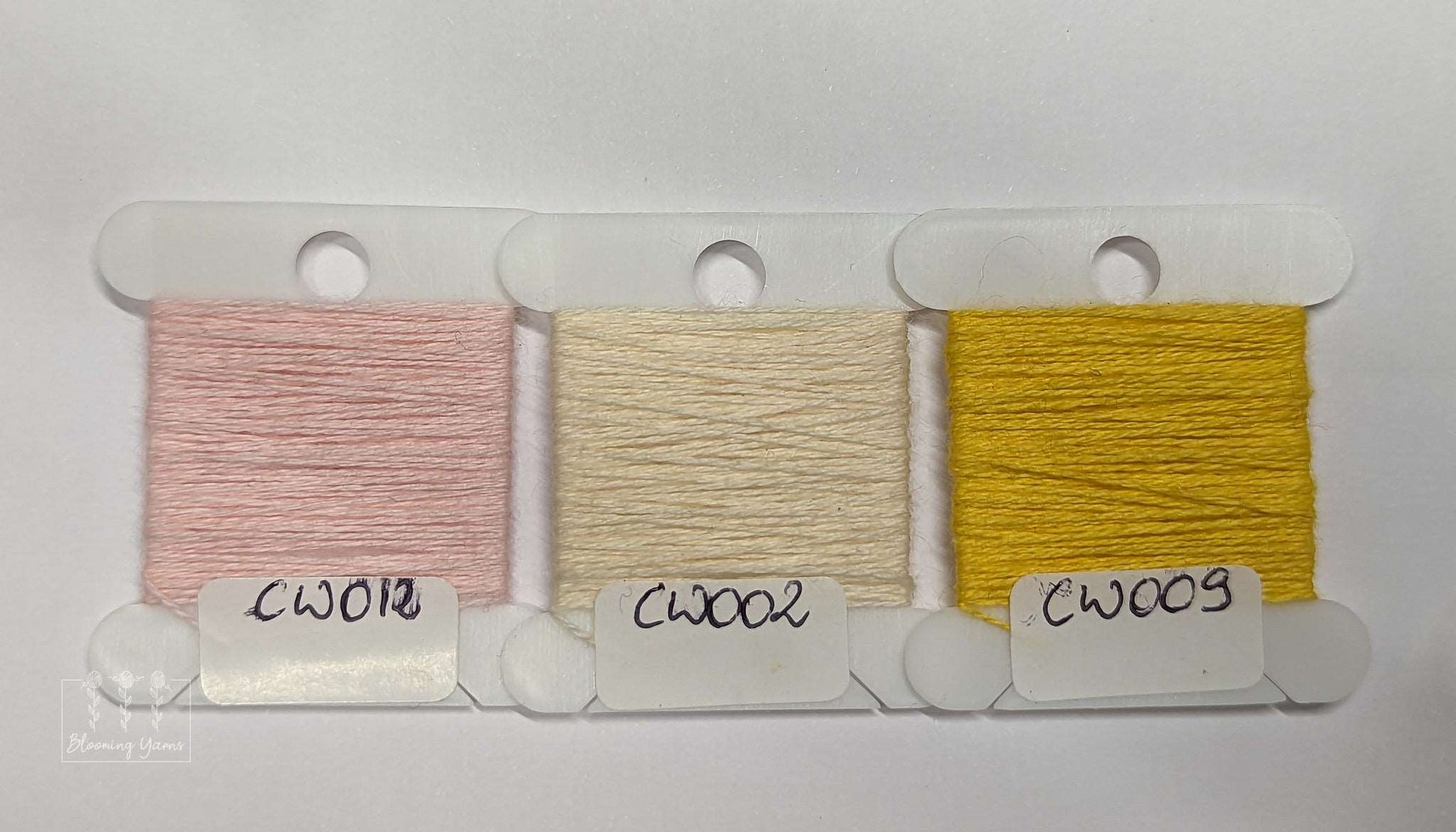 Gradient ombre yarn cake, colour combination CW017