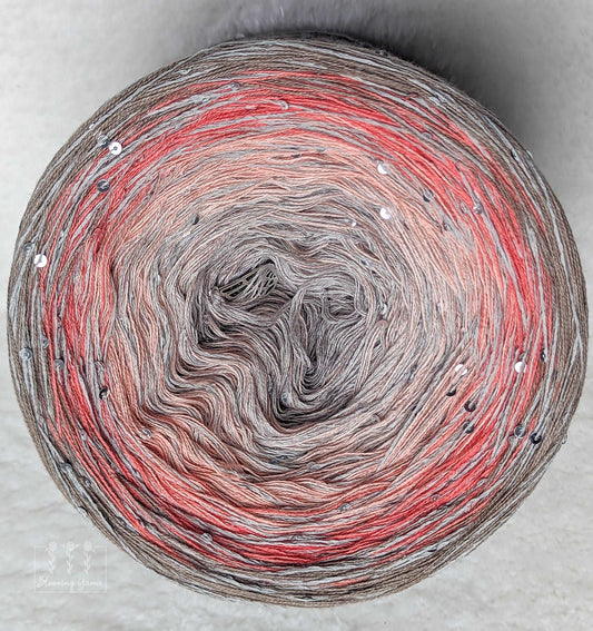 Gradient ombre yarn cake, colour combination C265