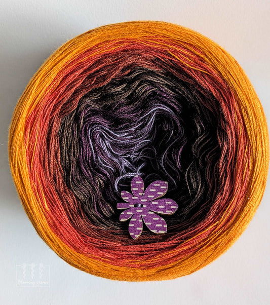 Gradient ombre yarn cake, colour combination C270