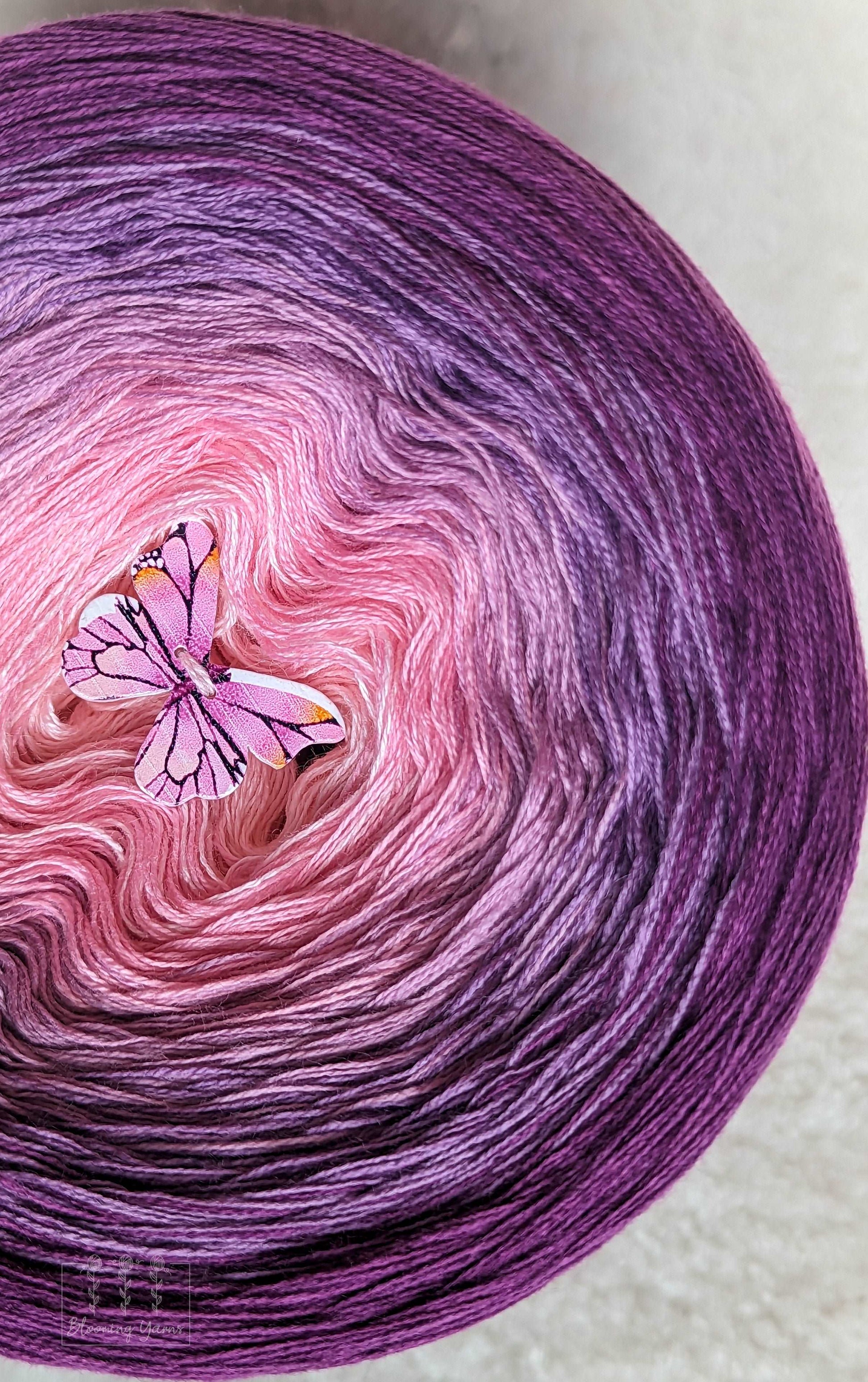 Gradient ombre yarn cake, colour combination C277