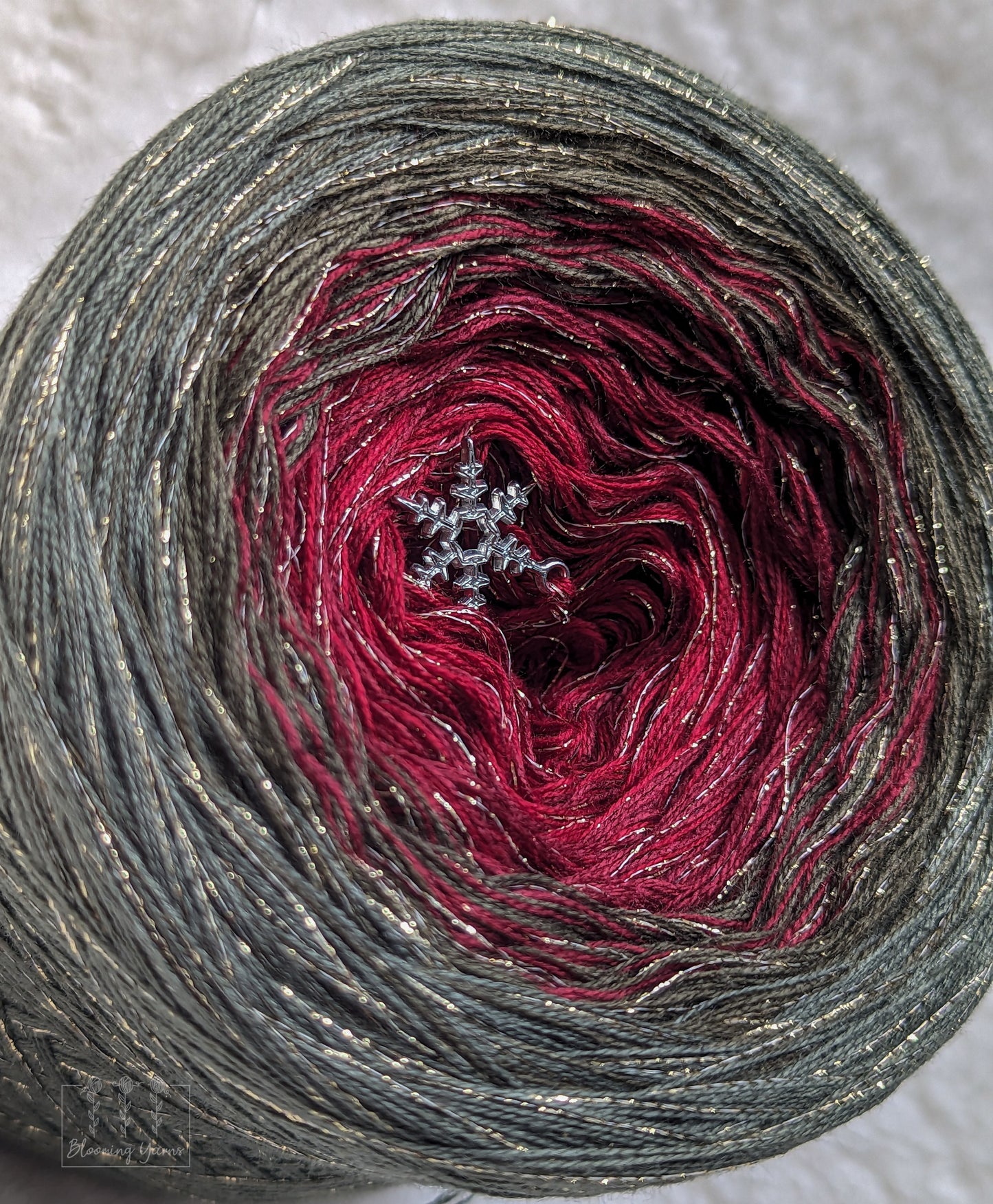 Gradient ombre yarn cake, colour combination C286