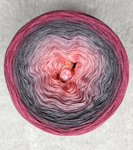 Gradient ombre yarn cake, colour combination C292