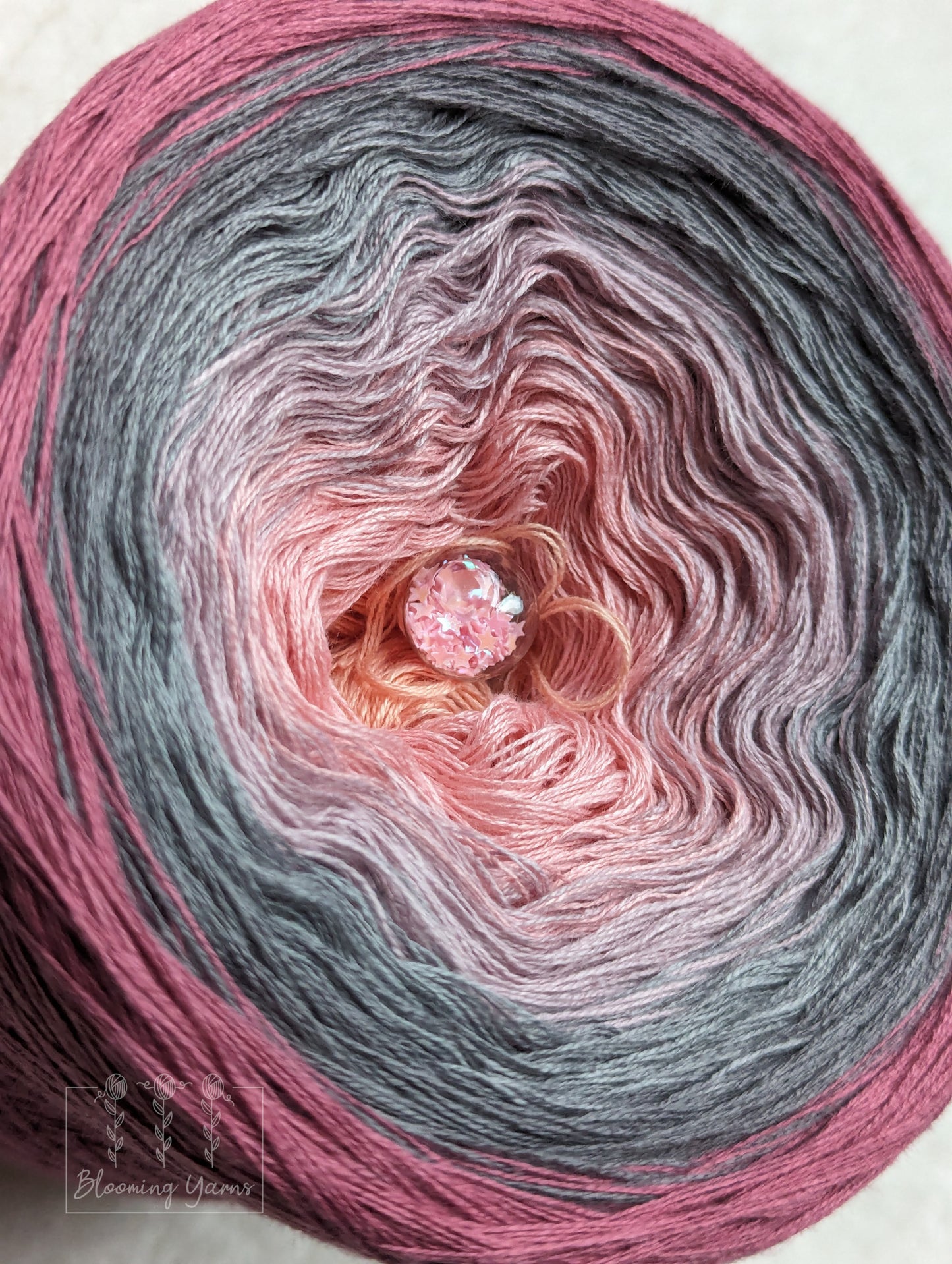 Gradient ombre yarn cake, colour combination C292