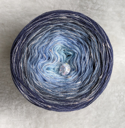 Gradient ombre yarn cake, colour combination C299