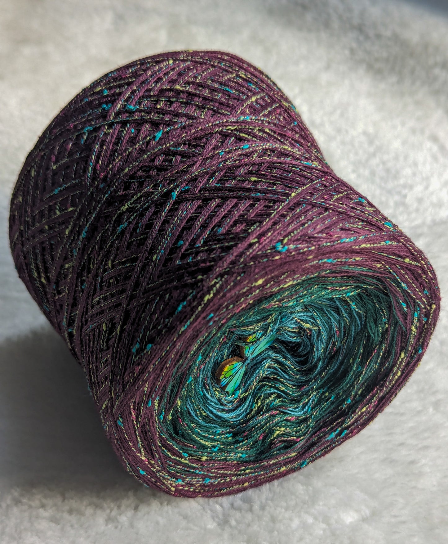 Gradient ombre yarn cake, colour combination C300