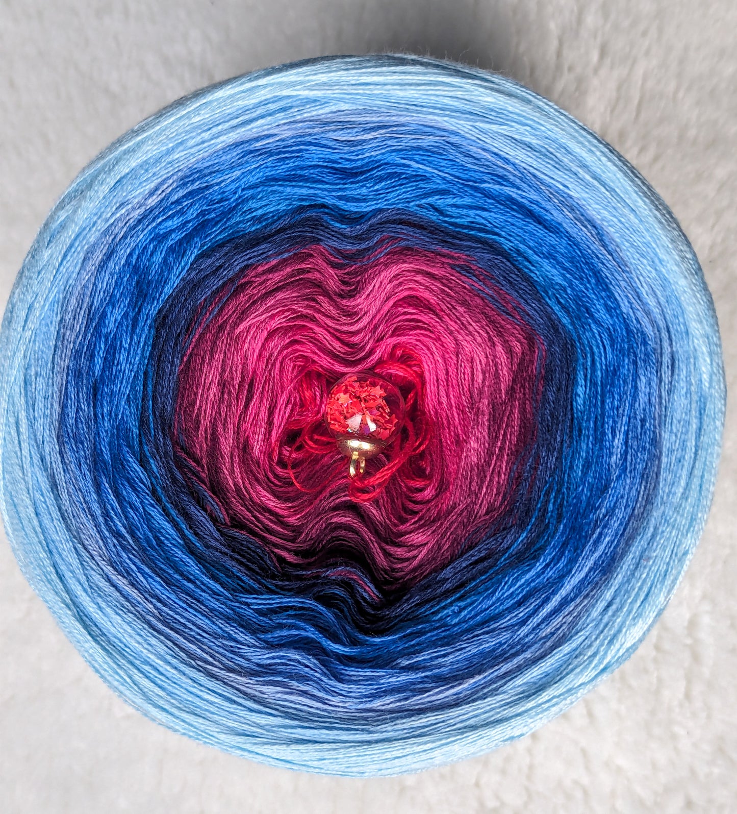 Gradient ombre yarn cake, colour combination C305