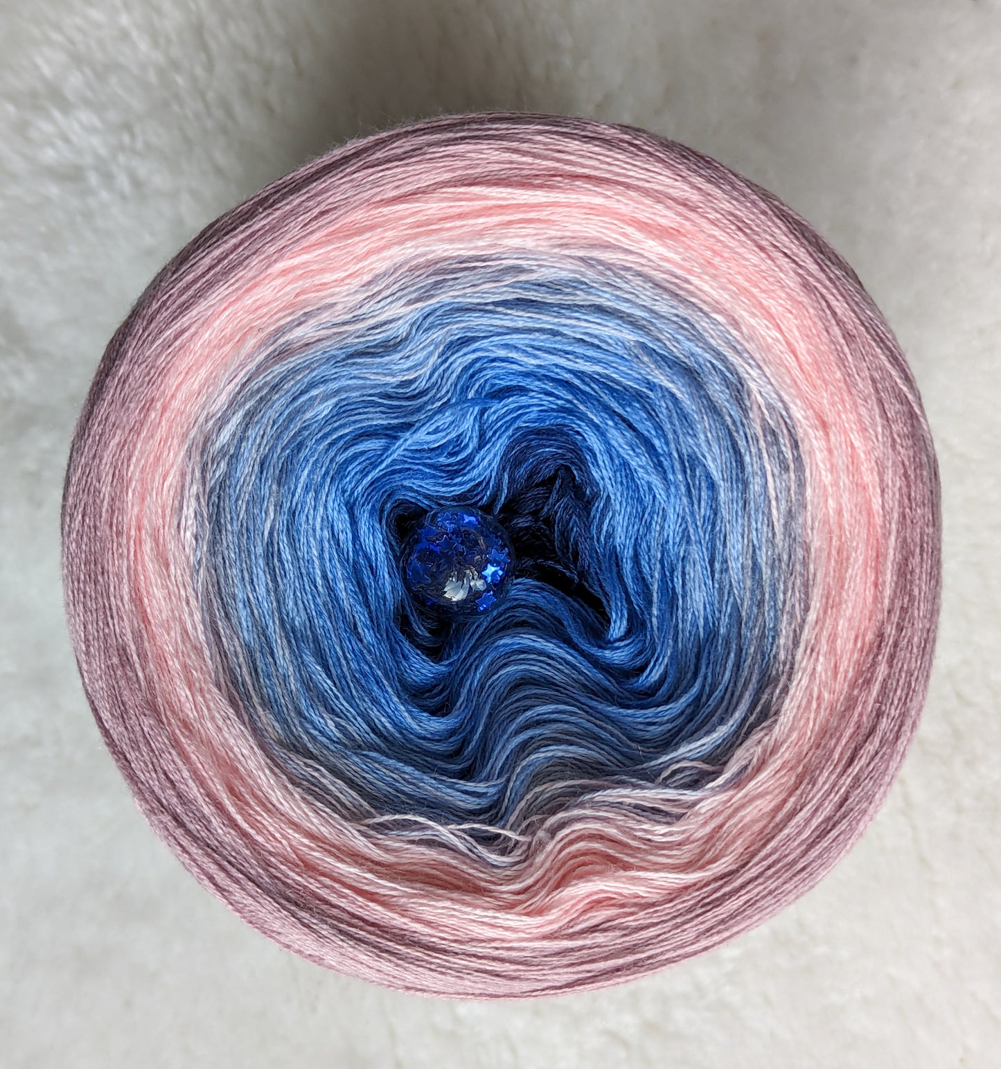 Gradient ombre yarn cake, colour combination C307