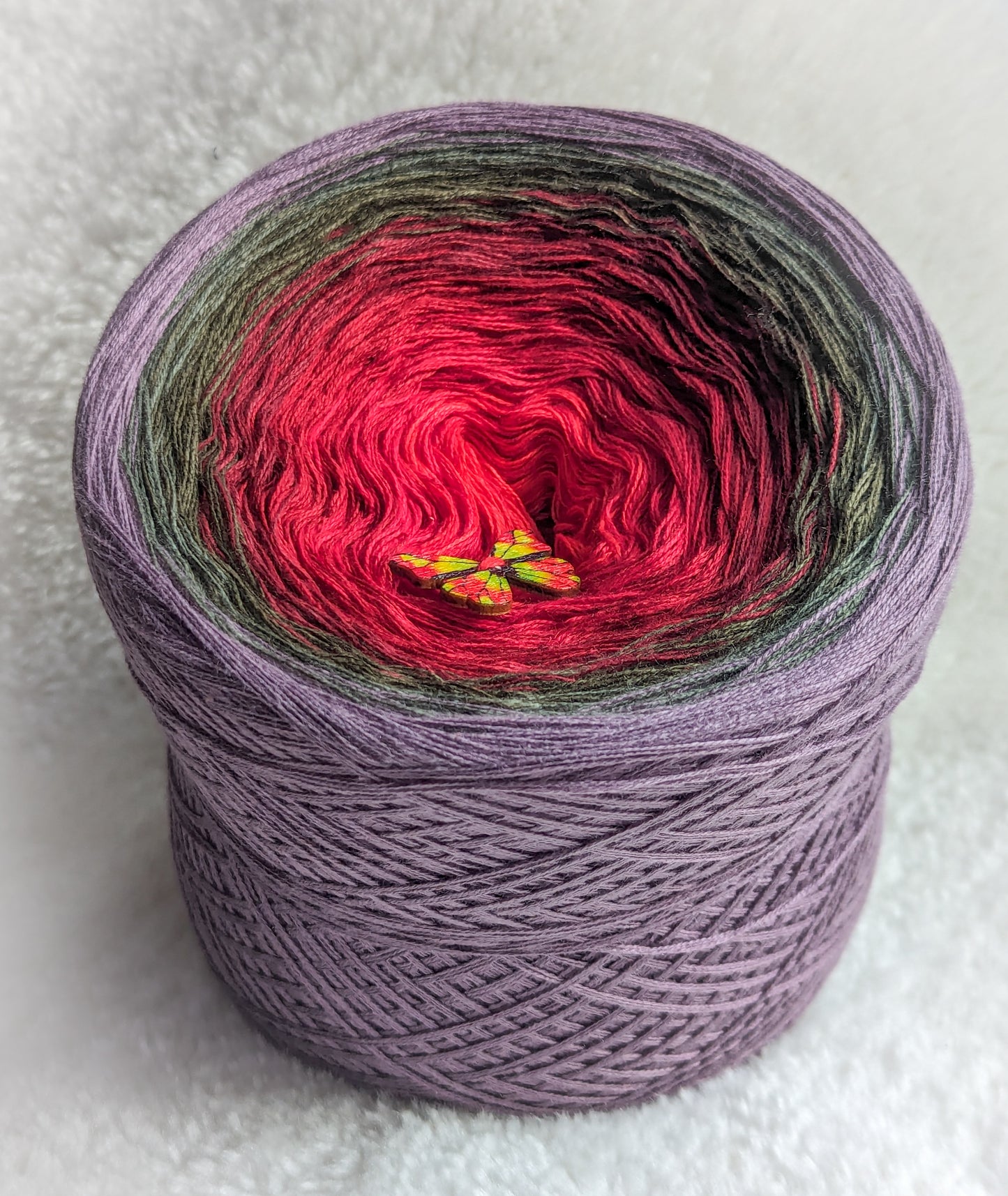 "Poppy field" cotton/acrylic ombre yarn cake, 285g, about 1400m, 3ply, normal style