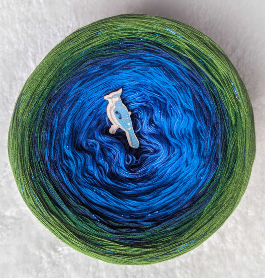 "Hydrangea Blue" gradient ombre yarn cake