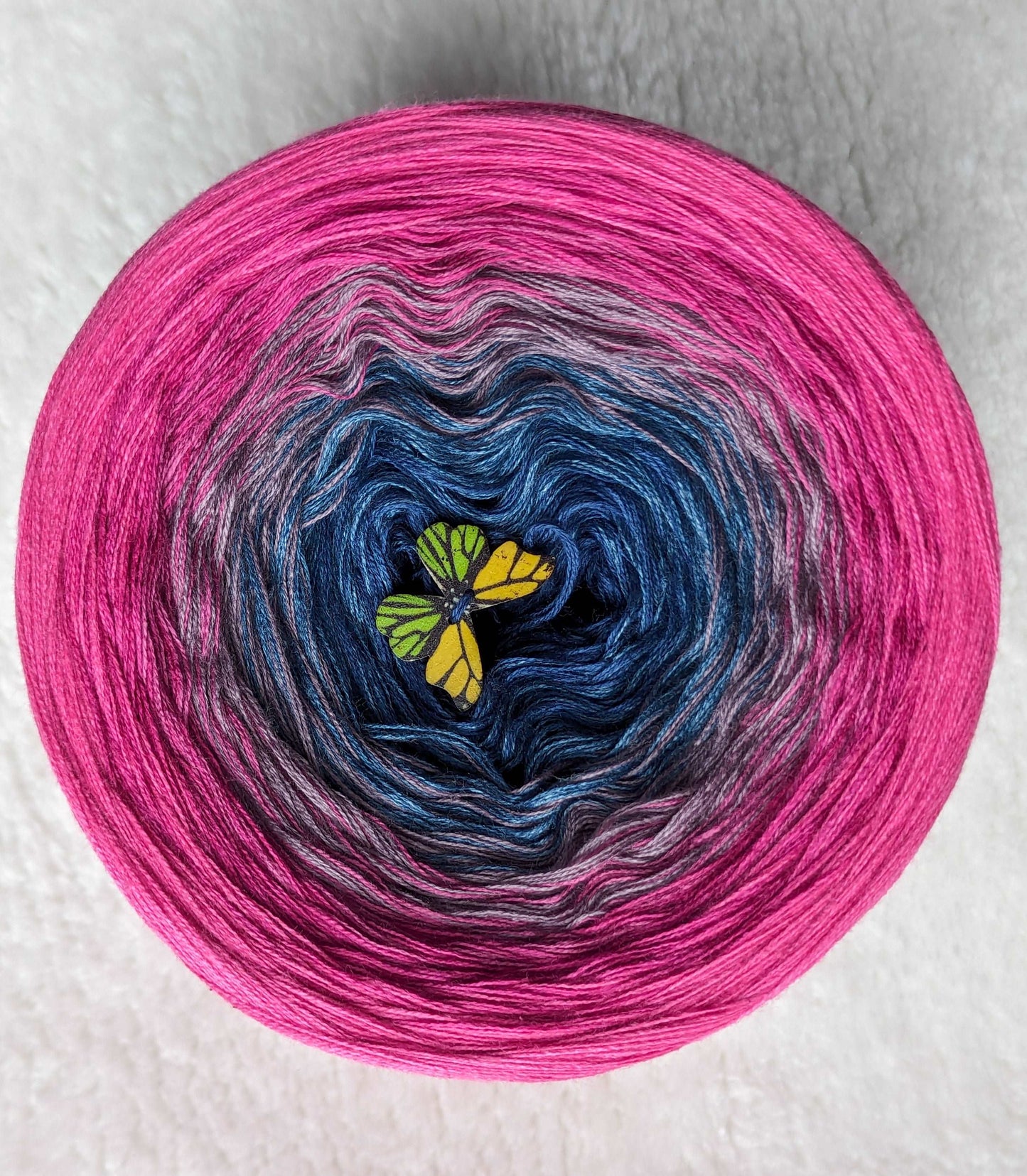 "Cosmos flowers" gradient ombre yarn cake