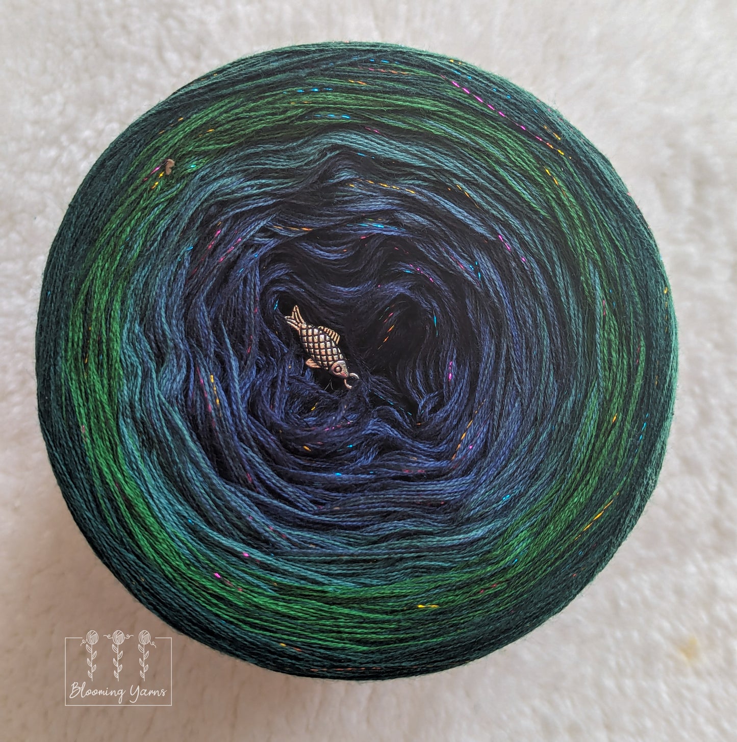 "Emerald Duck" gradient ombre yarn cake