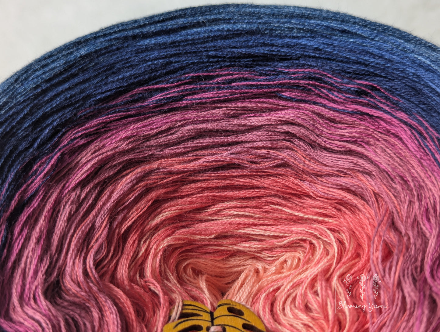 Gradient ombre yarn cake colour combination C336