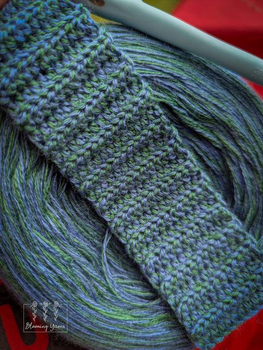 Melange yarn cake, colour combination M055