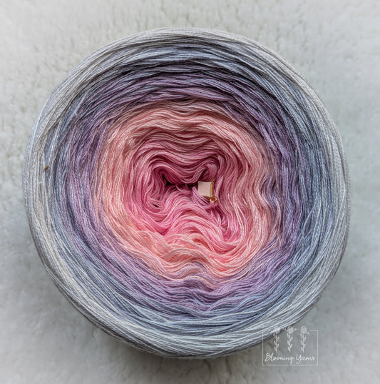 Gradient ombre yarn cake colour combination C341