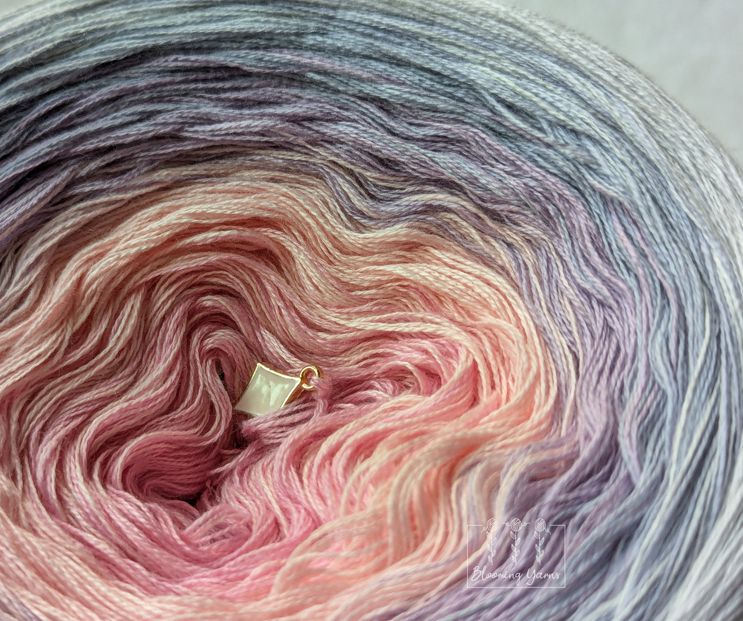 Gradient ombre yarn cake colour combination C341