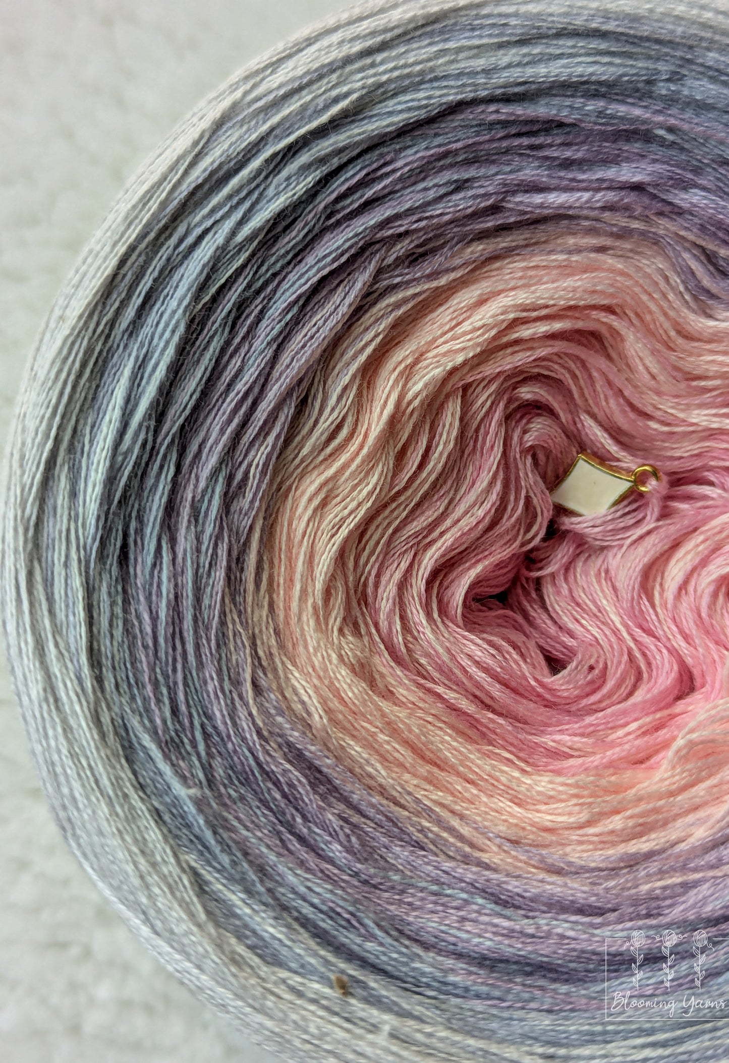 Gradient ombre yarn cake colour combination C341