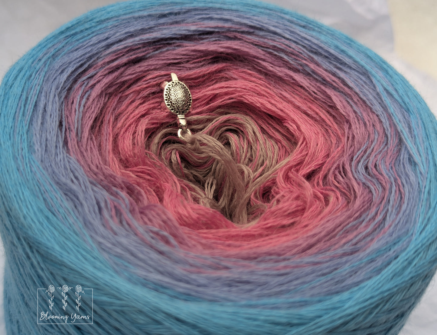 Gradient ombre yarn cake colour combination MA004