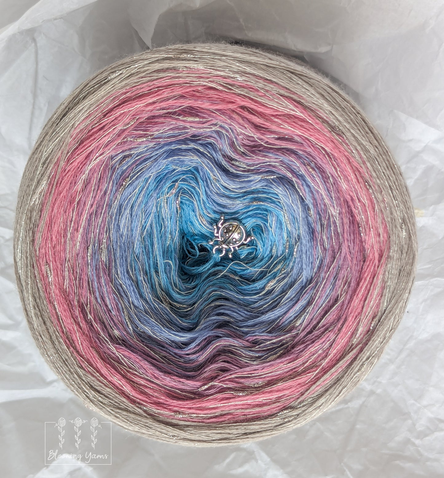 Gradient ombre yarn cake colour combination MA013