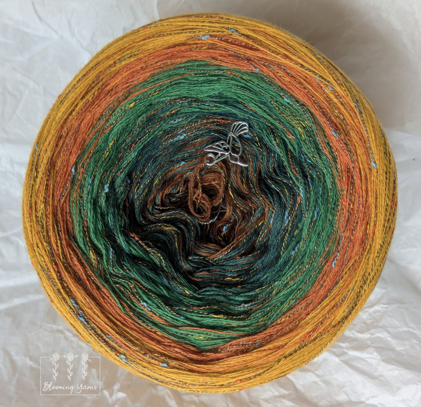 Gradient ombre yarn cake colour combination MA014