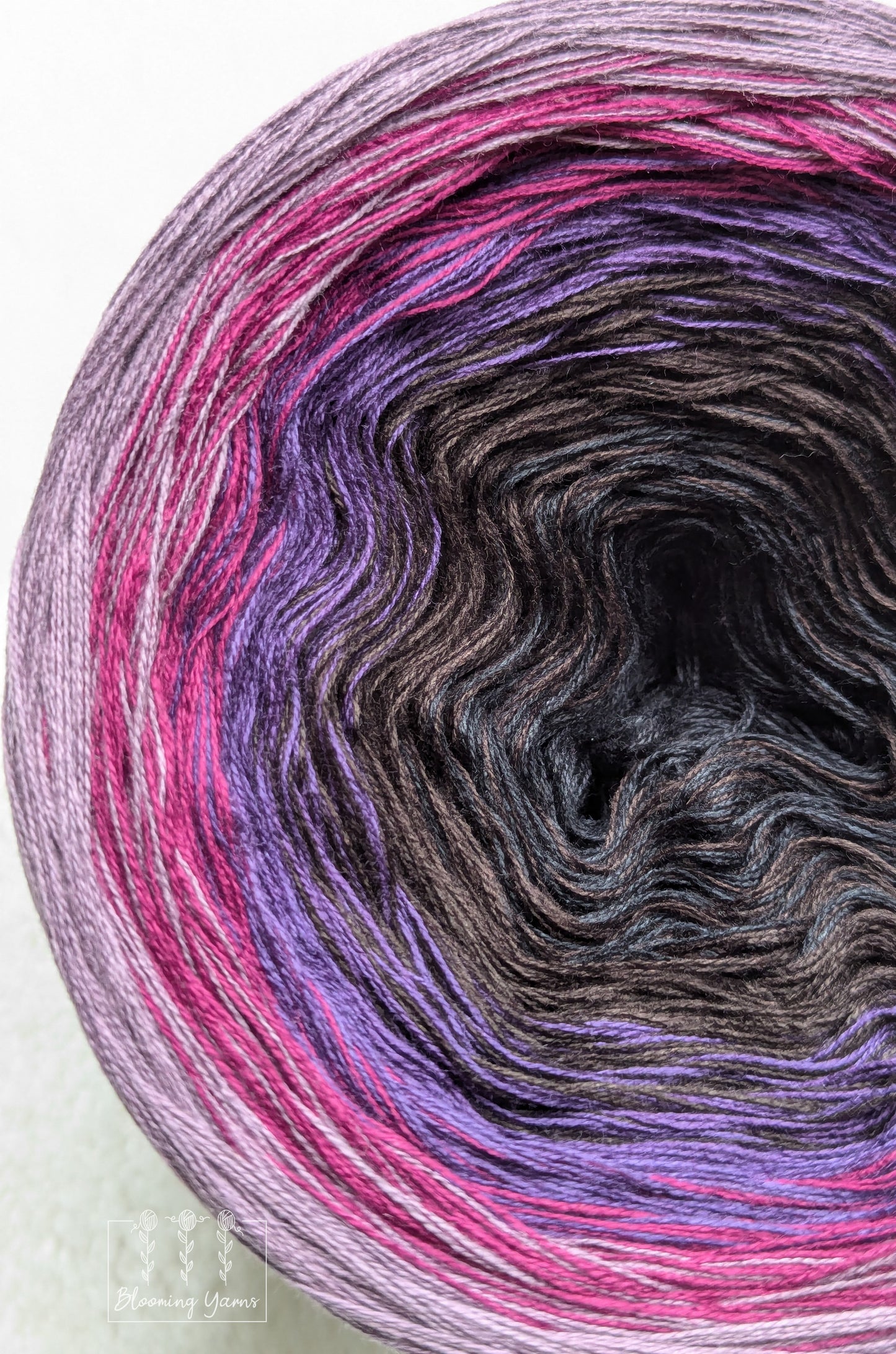 Gradient ombre yarn cake colour combination C347