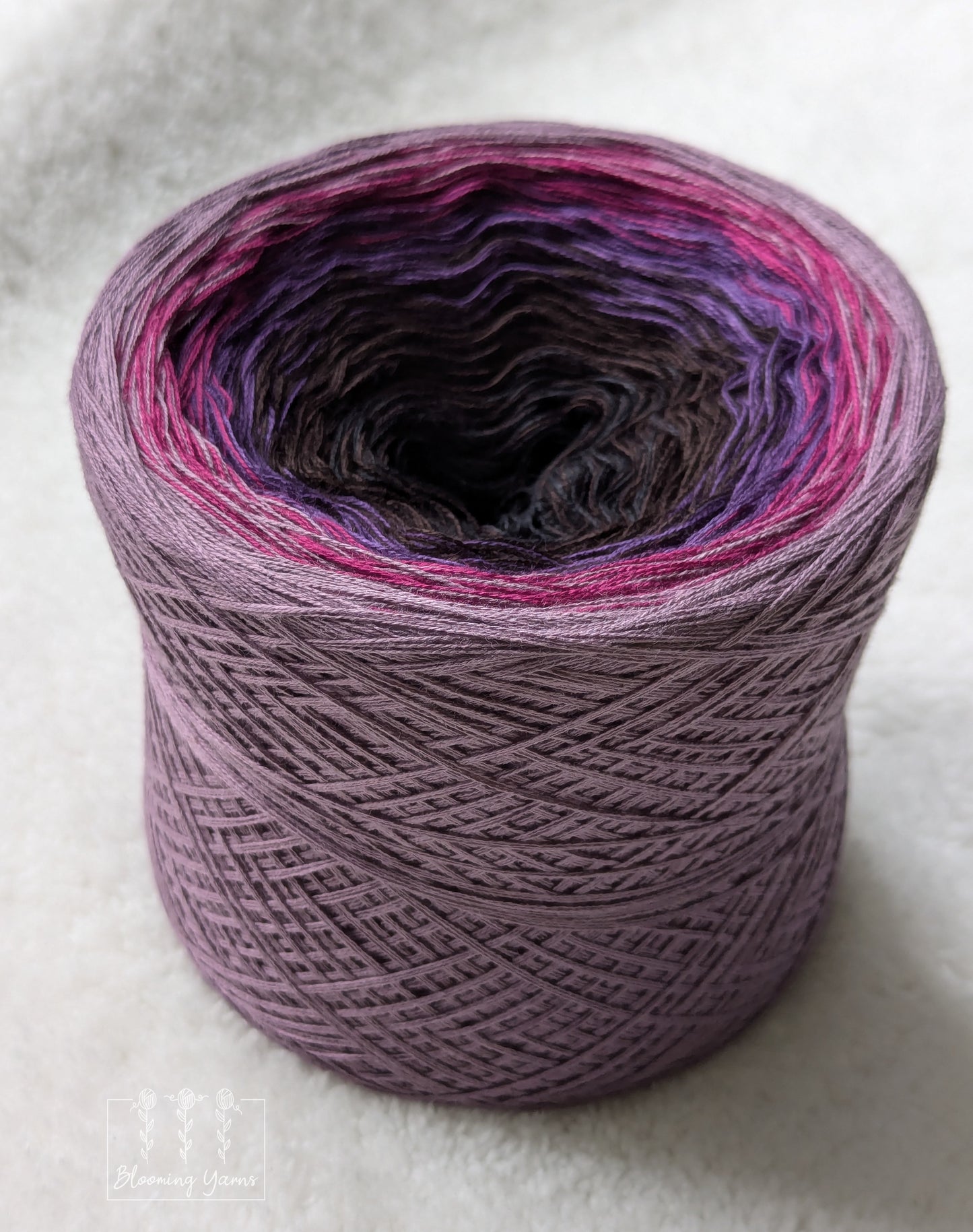 Gradient ombre yarn cake colour combination C347