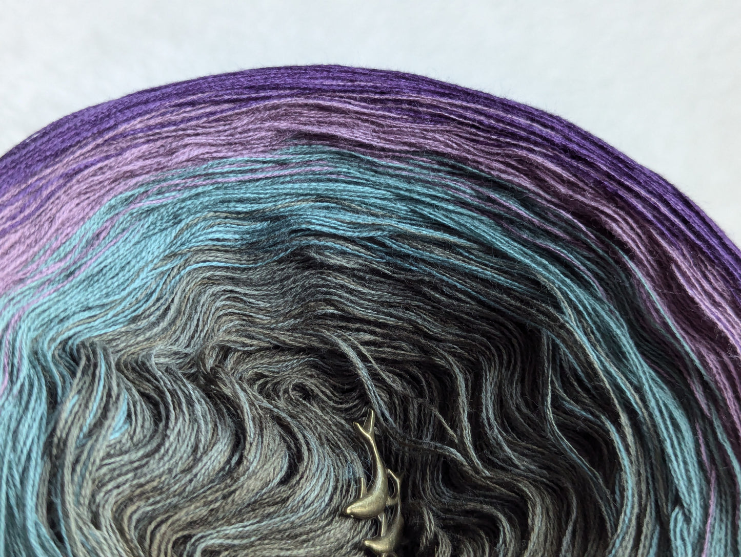 Gradient ombre yarn cake colour combination C353