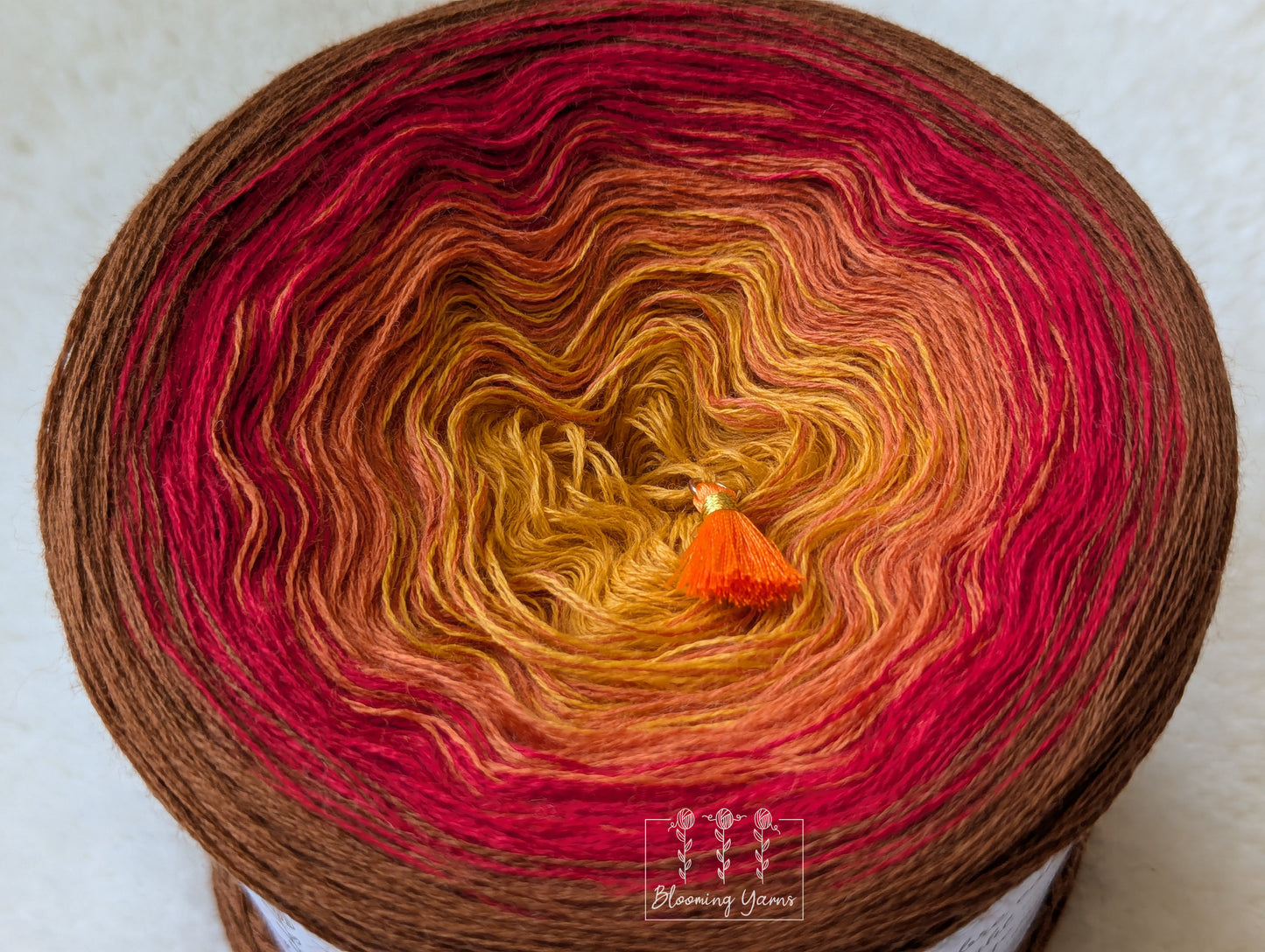 Gradient ombre yarn cake colour combination MA017