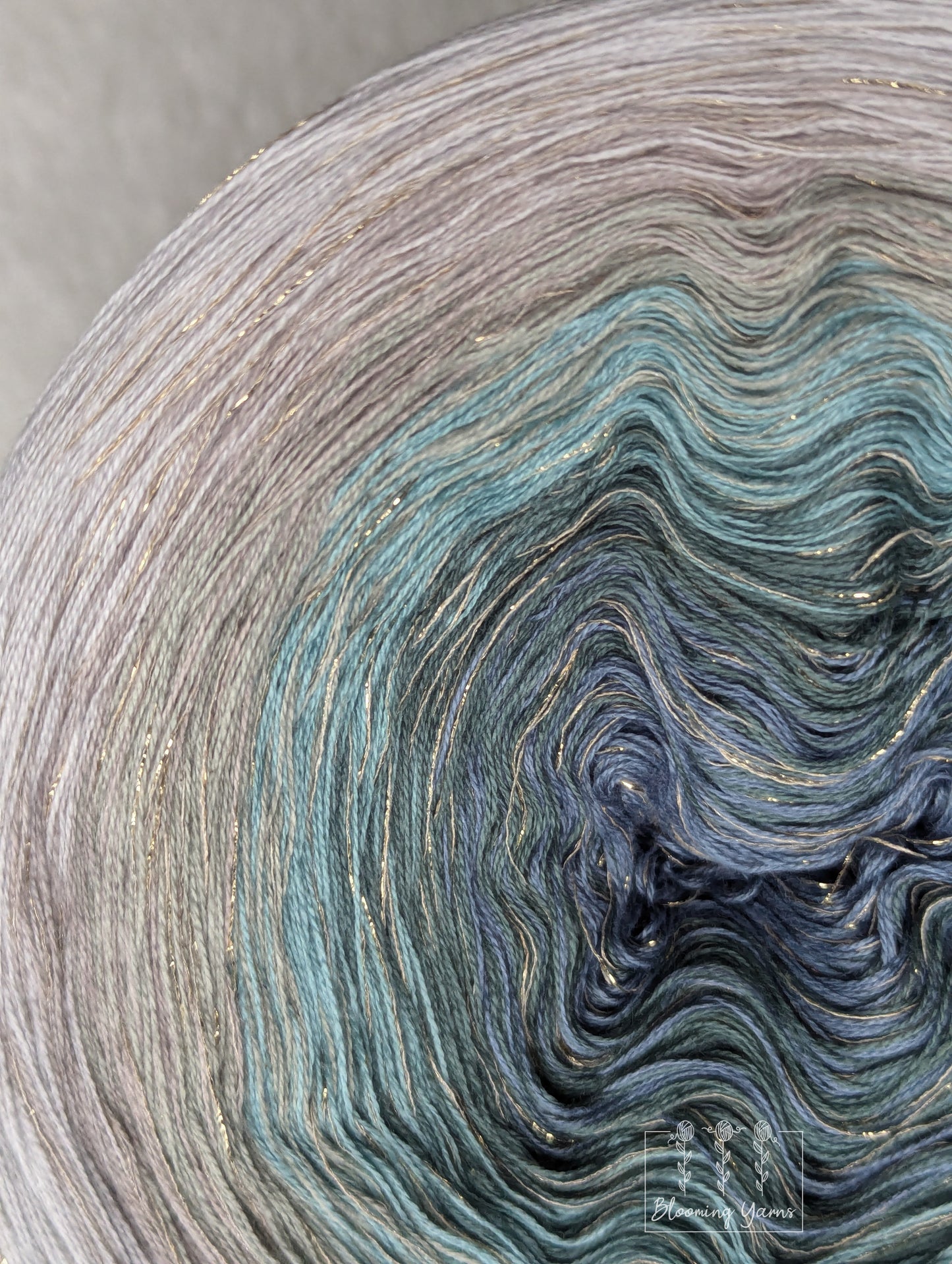 Gradient ombre yarn cake colour combination C355