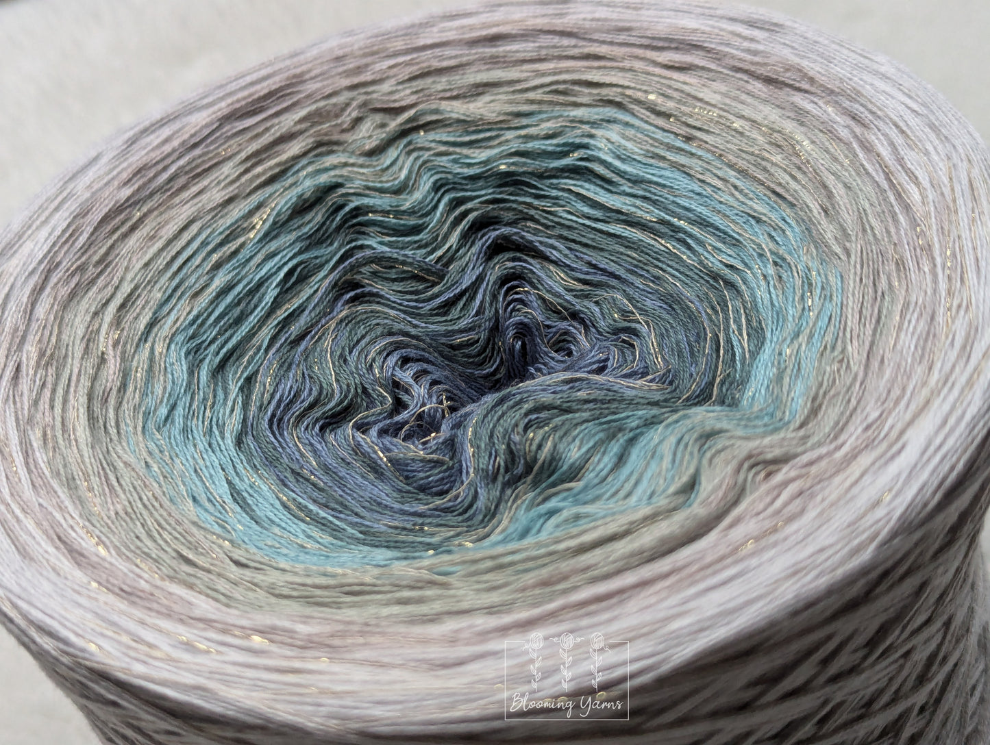 Gradient ombre yarn cake colour combination C355