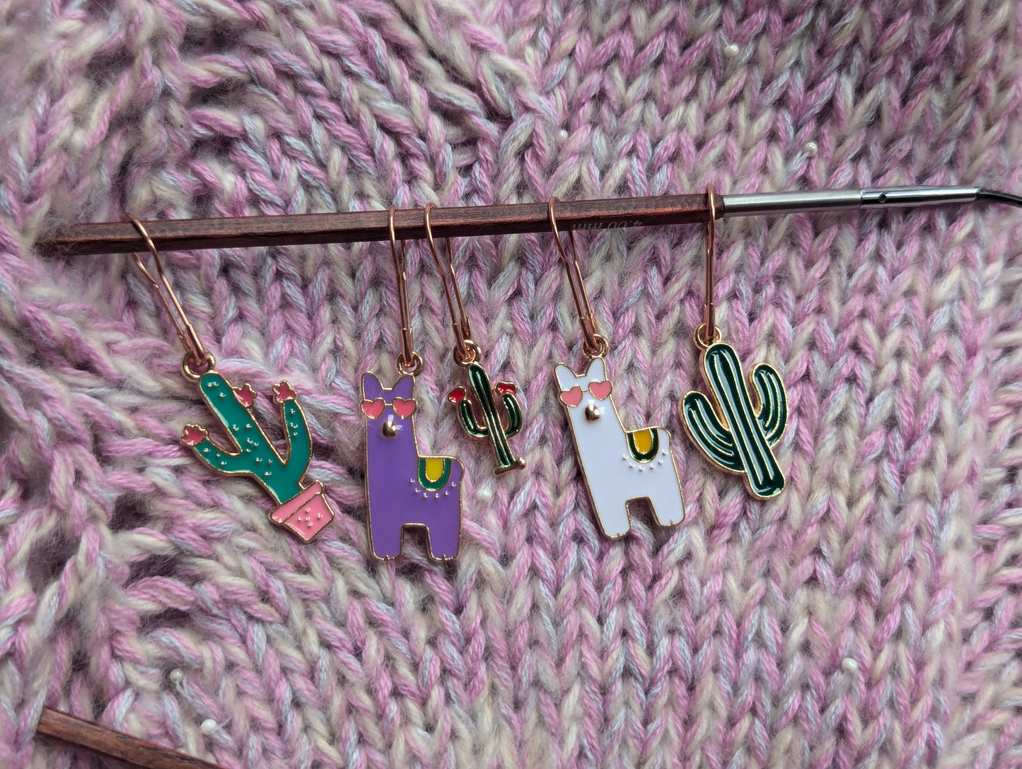 Metal pins stitch markers 5pack