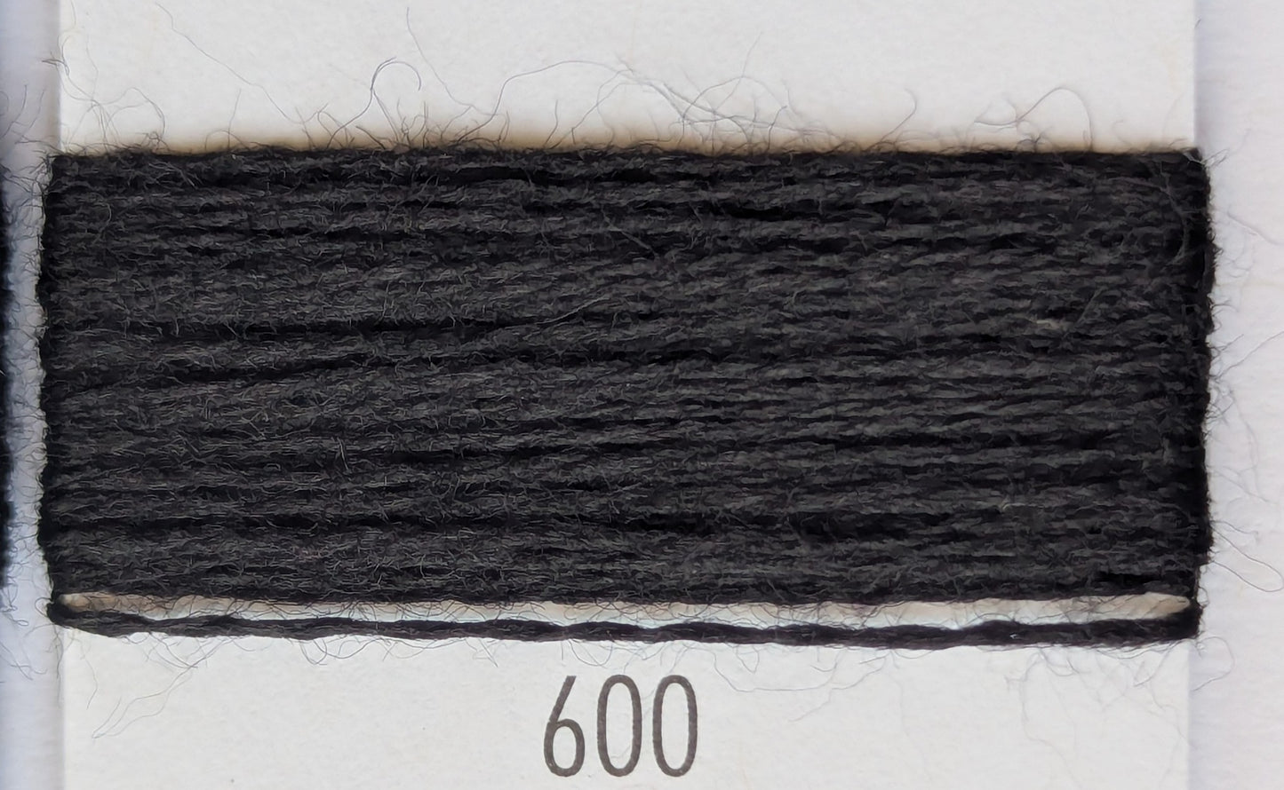 Solid/mono colour yarn 50%merino wool/50%acrylic 2/28nM